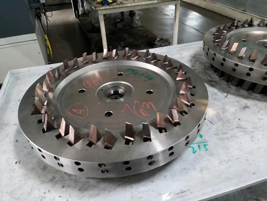 De Snijdersblad van het drie gezichtencarbide voor konisch tandwielknipsel van de fabriek van China